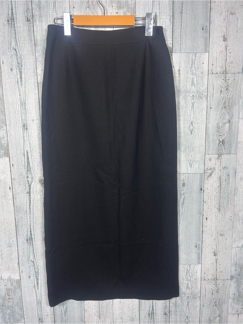 Vintage D'Oraz Petite Black
100% Wool Maxi Straight Skirt Size 10 Quiet Luxury